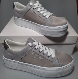 Calvin Klein jeans Women Sneaker Shoes Size 10